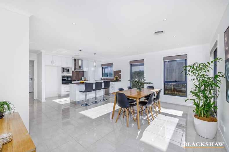 8 Wallabalooa Street Ngunnawal 8 Wallabalooa Street Ngunnawal