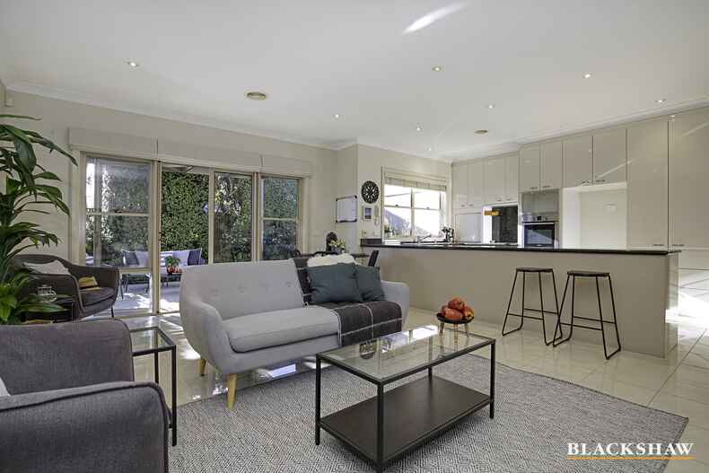 52 Captain Cook Crescent Griffith 52 Captain Cook Crescent Griffith