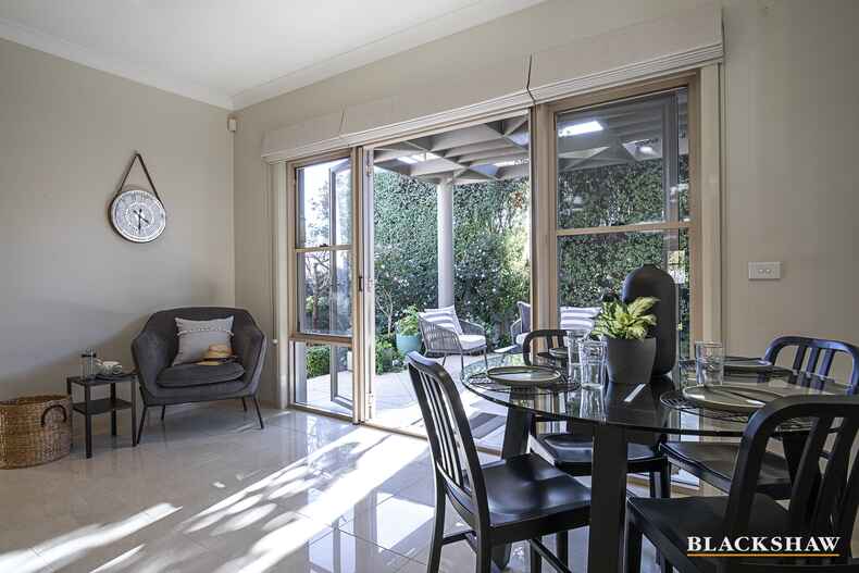 52 Captain Cook Crescent Griffith 52 Captain Cook Crescent Griffith