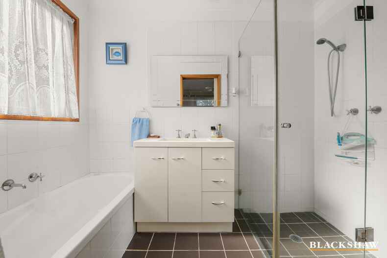 81 Costello Circuit Calwell