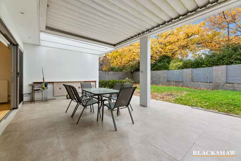 102 Jansz Crescent Griffith