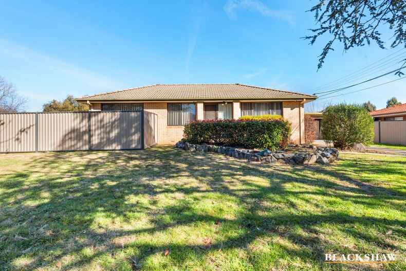 38 Matina Street Narrabundah