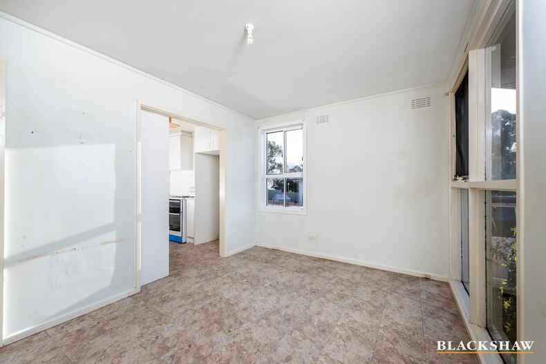 30 Burkitt Street Page