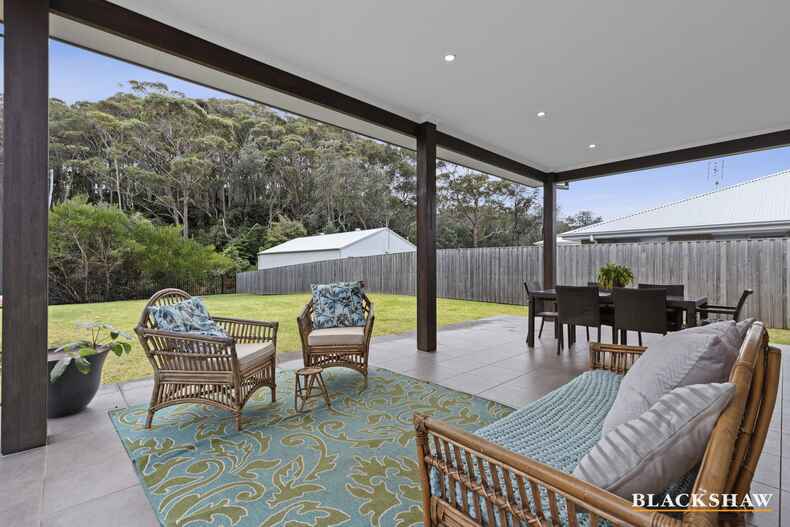 28 John Penn Drive Tomakin 28 John Penn Drive Tomakin