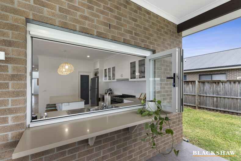 28 John Penn Drive Tomakin 28 John Penn Drive Tomakin