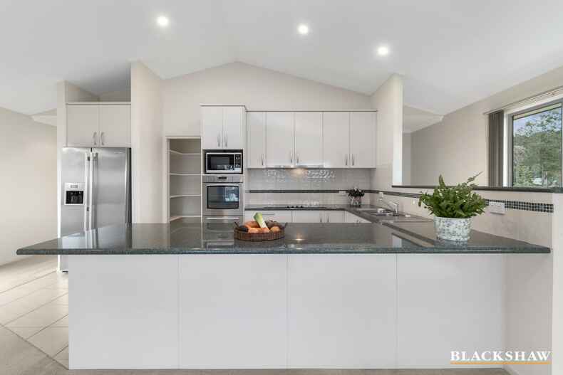 2/3a Eric Fenning Drive Surf Beach 2/3a Eric Fenning Drive Surf Beach