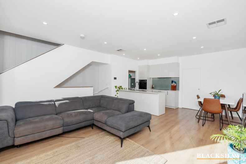 93 Holborow Avenue Denman Prospect