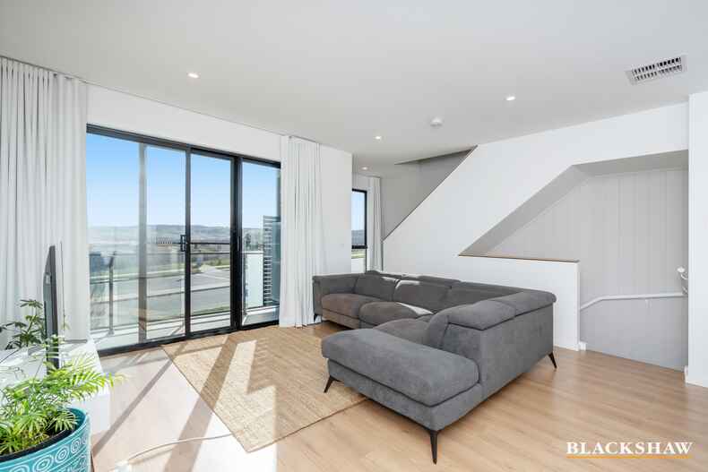 93 Holborow Avenue Denman Prospect