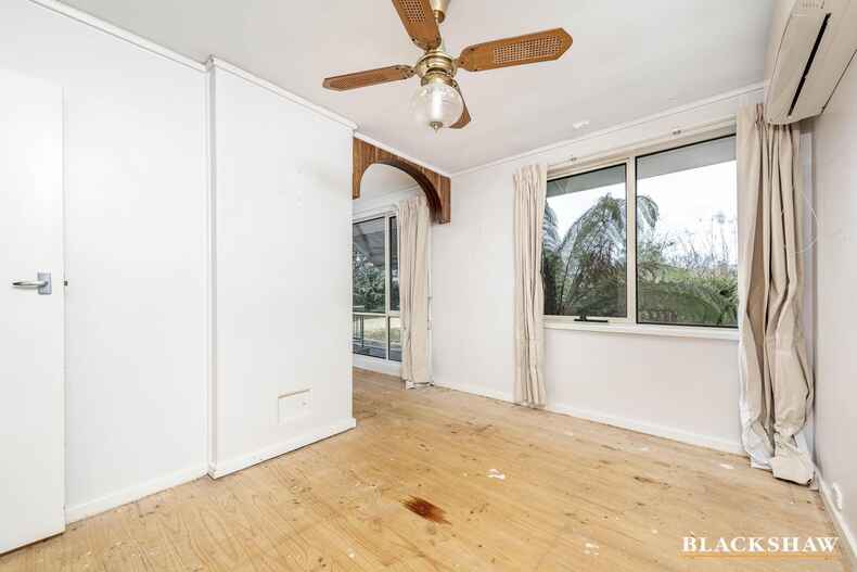 35 Matina Street Narrabundah 35 Matina Street Narrabundah