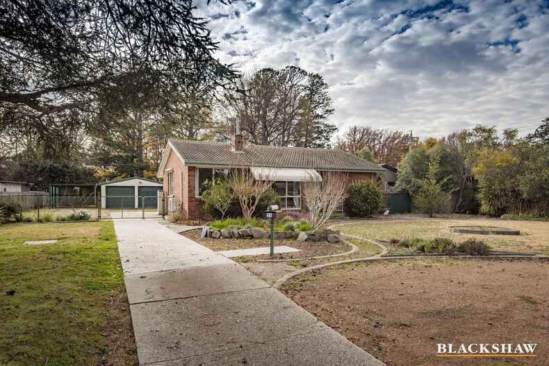 35 Matina Street Narrabundah 35 Matina Street Narrabundah