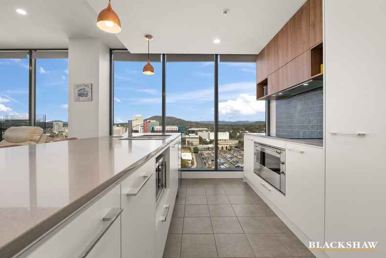 270/15 Irving Street Phillip 270/15 Irving Street Phillip