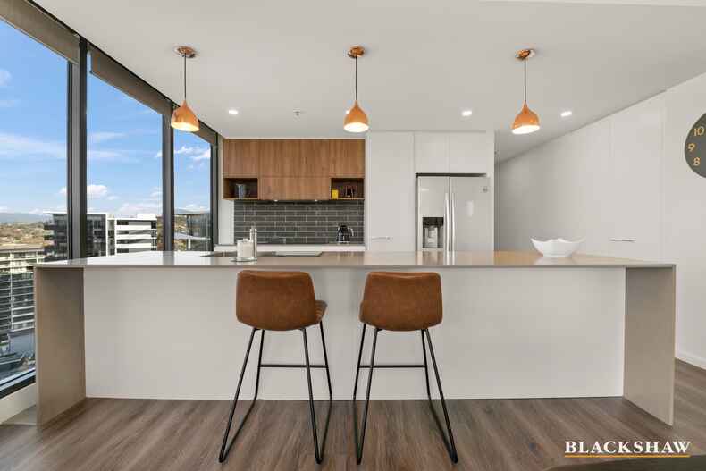 270/15 Irving Street Phillip 270/15 Irving Street Phillip