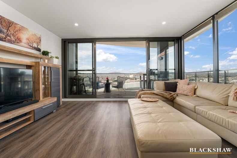 270/15 Irving Street Phillip 270/15 Irving Street Phillip