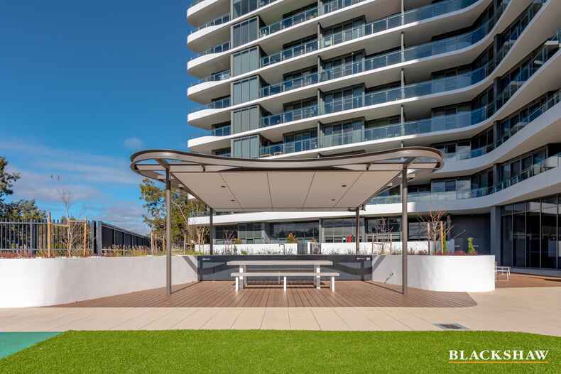 270/15 Irving Street Phillip 270/15 Irving Street Phillip