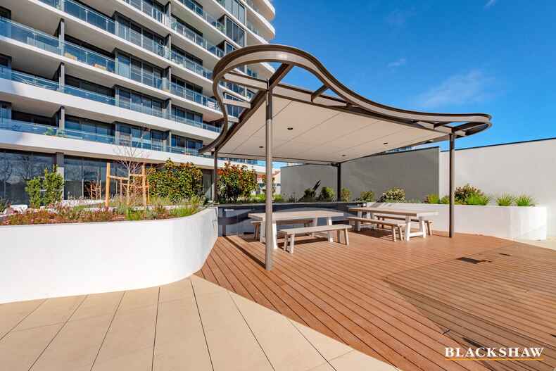 270/15 Irving Street Phillip 270/15 Irving Street Phillip