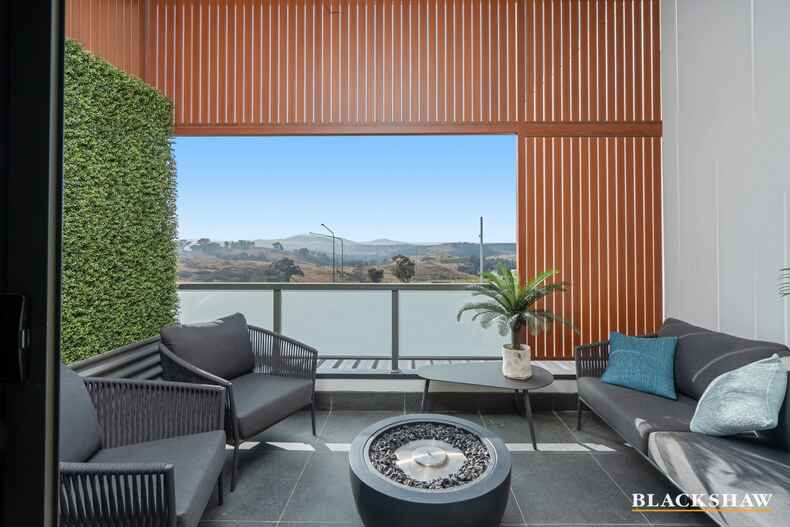 245 John Gorton Drive Wright 245 John Gorton Drive Wright