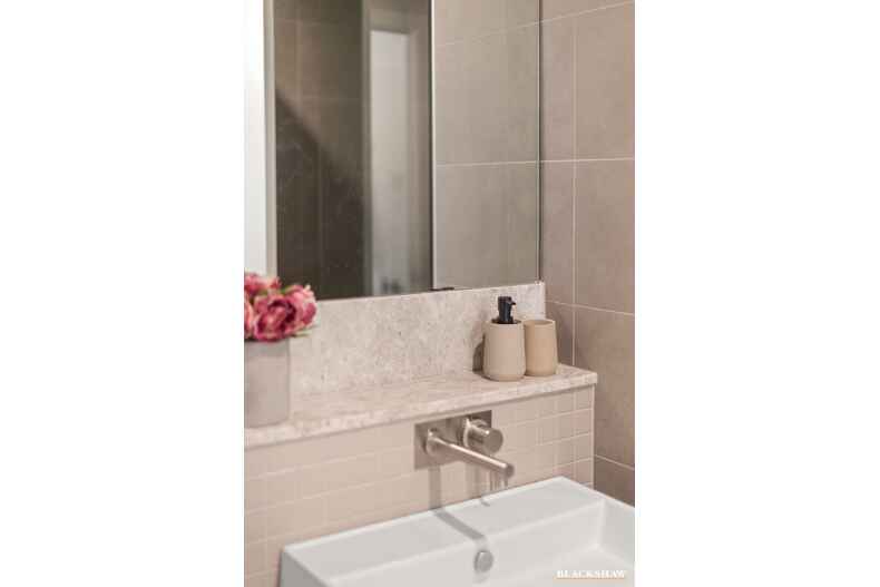 507/39 London Circuit City 507/39 London Circuit City