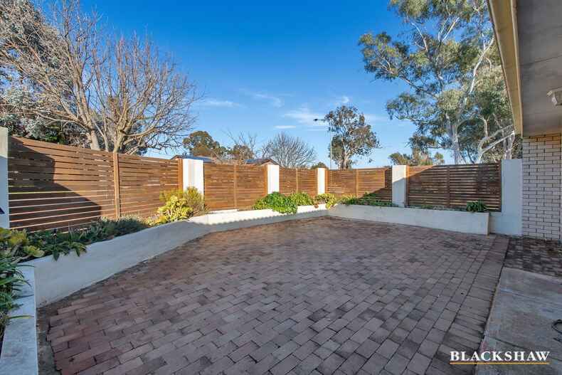 16 Broadsmith Street Scullin