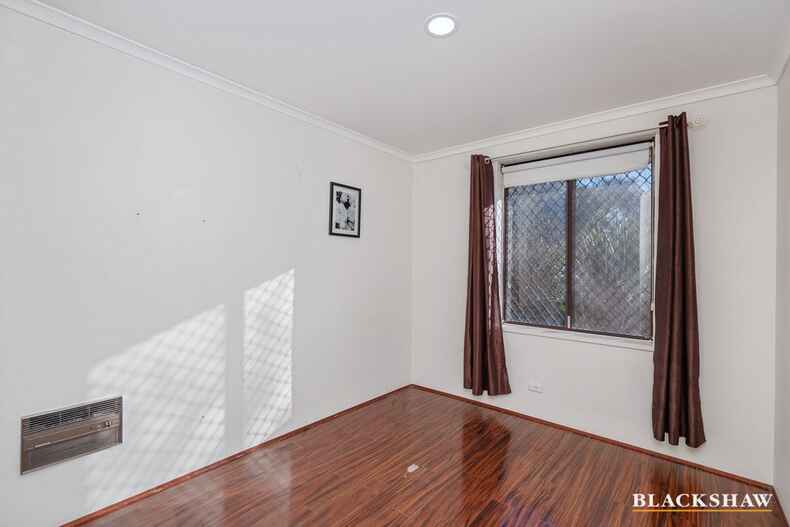 16 Broadsmith Street Scullin