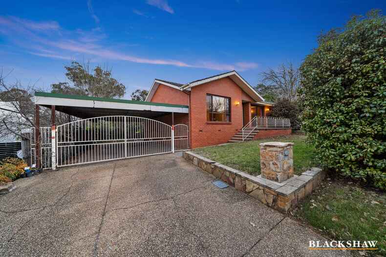 24 Ayers Place Curtin