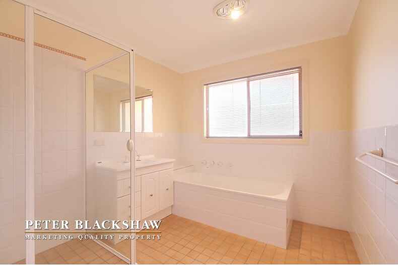 Lot 5/NOTLEY 12/95 Lampard Circuit Bruce Lot 5/NOTLEY 12/95 Lampard Circuit Bruce