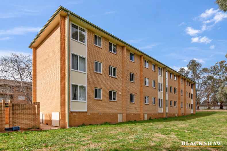 4/3 Waddell Place Curtin 4/3 Waddell Place Curtin