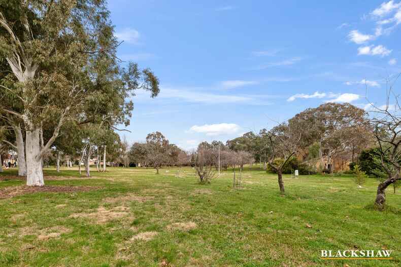 4/3 Waddell Place Curtin 4/3 Waddell Place Curtin
