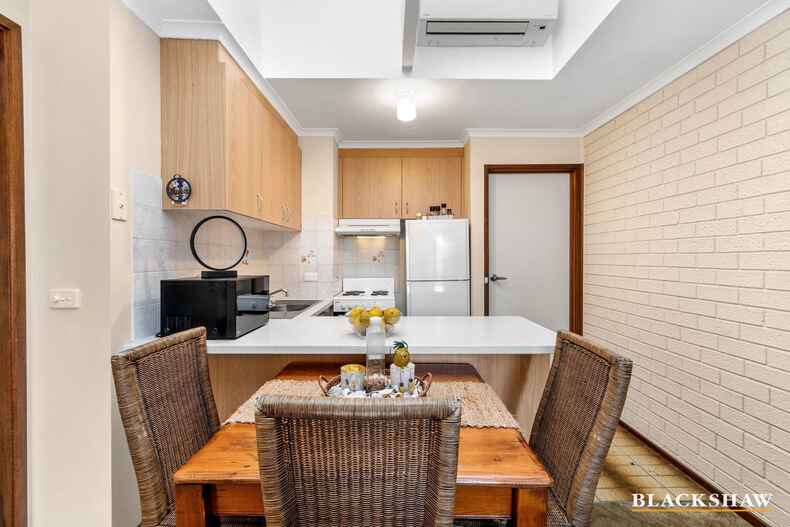 5/1 Drinnan Close Surf Beach