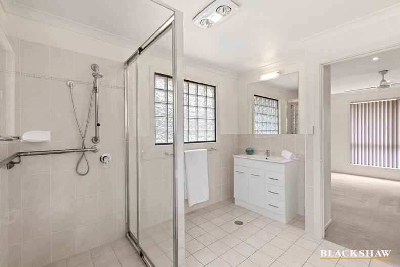 2/3a Eric Fenning Drive Surf Beach 2/3a Eric Fenning Drive Surf Beach