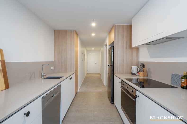 402/1 Elouera Street Braddon 402/1 Elouera Street Braddon