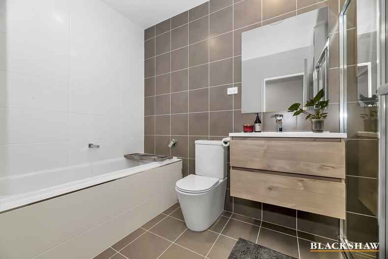 50/124 John Gorton Drive Coombs 50/124 John Gorton Drive Coombs