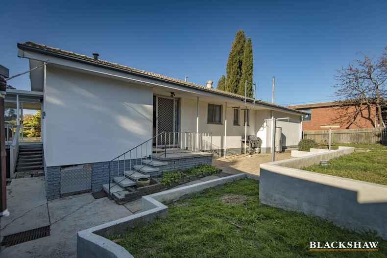 12 Parer Place Scullin