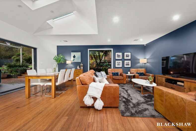 28 Schwarz Place Flynn 28 Schwarz Place Flynn