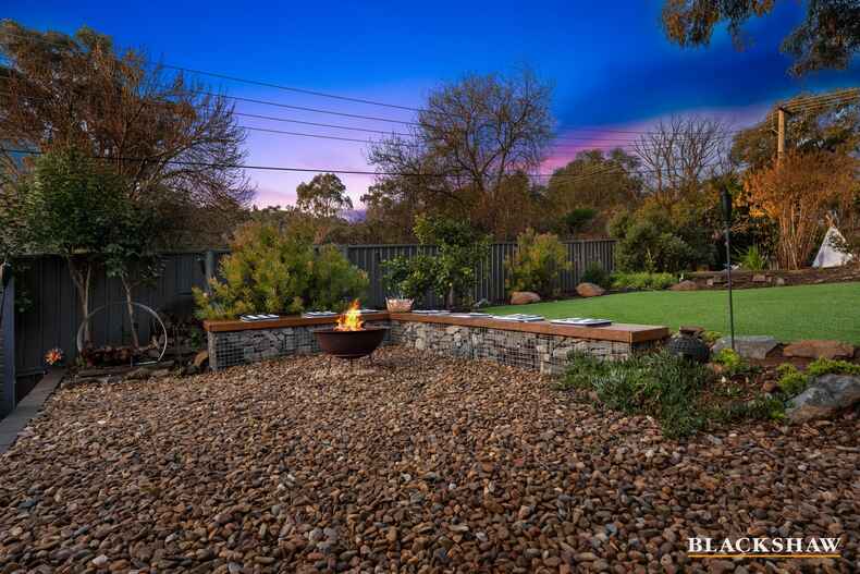 28 Schwarz Place Flynn 28 Schwarz Place Flynn