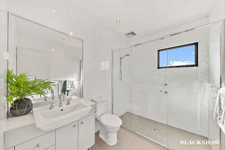 25/215 Aspinall Street Watson 25/215 Aspinall Street Watson