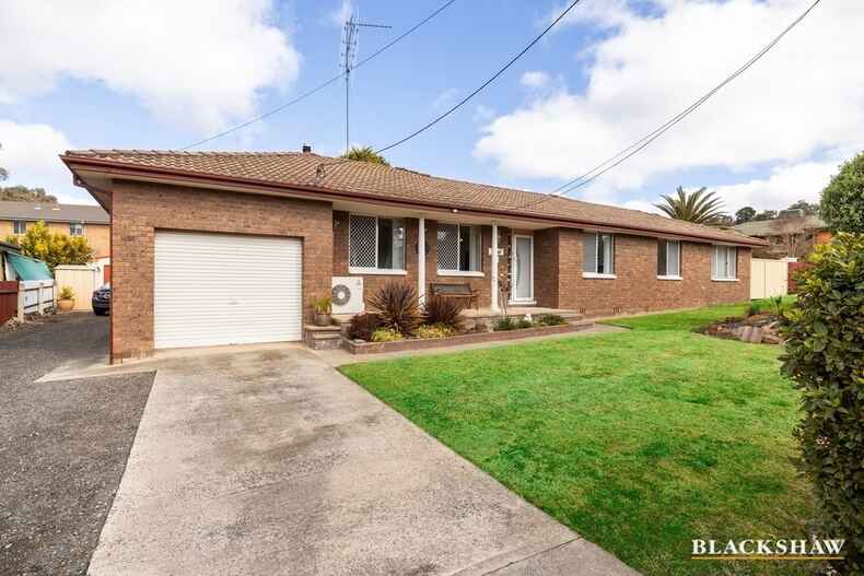 2B Adams Street Queanbeyan 2B Adams Street Queanbeyan