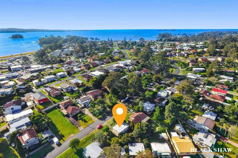 4 Irene Avenue  Batehaven 4 Irene Avenue  Batehaven