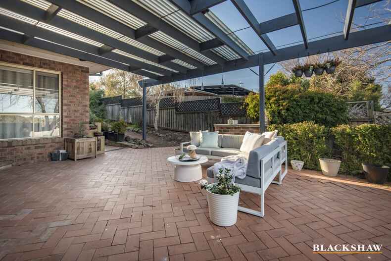 16 Mawalan Street Ngunnawal 16 Mawalan Street Ngunnawal