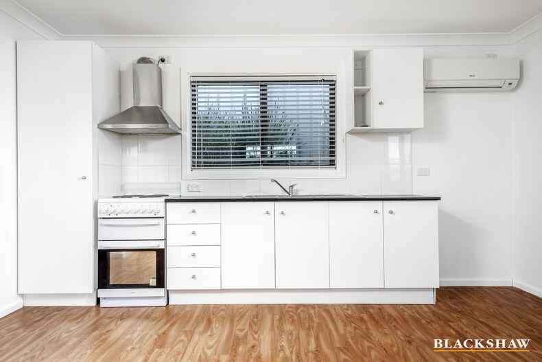 16 Mawalan Street Ngunnawal 16 Mawalan Street Ngunnawal