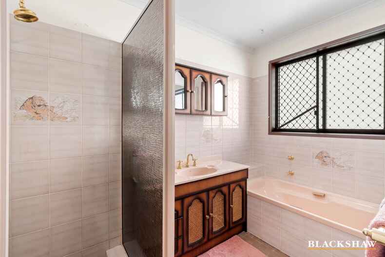 4 Golf Links Drive Batemans Bay 4 Golf Links Drive Batemans Bay