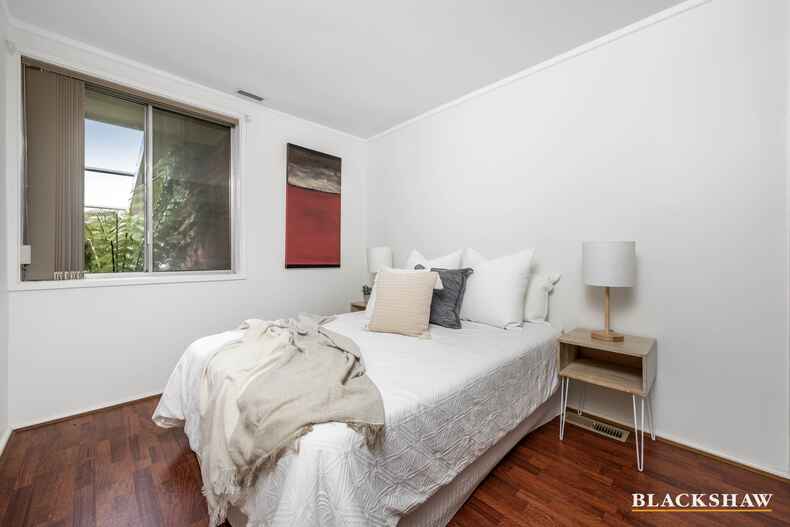 23 Carron Street Page 23 Carron Street Page