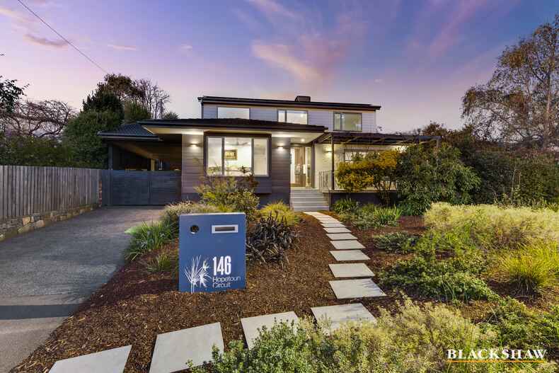 146 Hopetoun Circuit Yarralumla