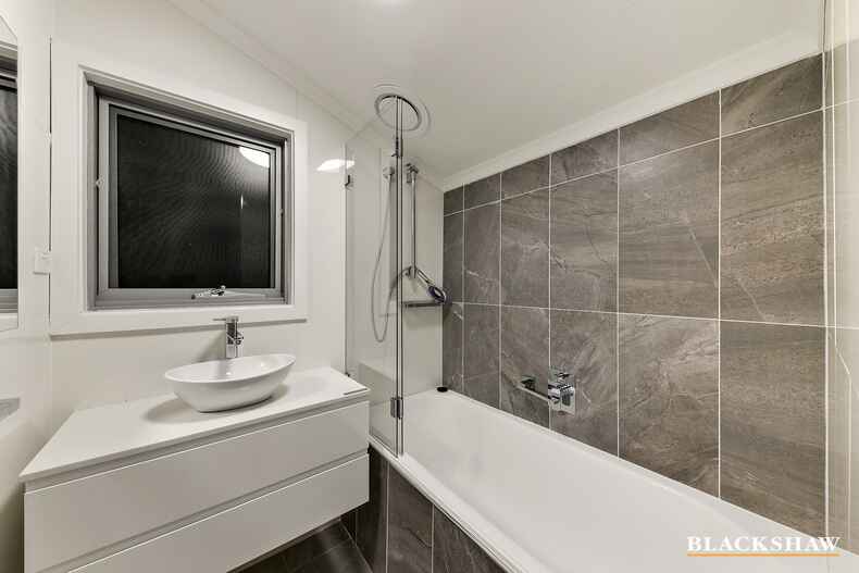 146 Hopetoun Circuit Yarralumla 146 Hopetoun Circuit Yarralumla