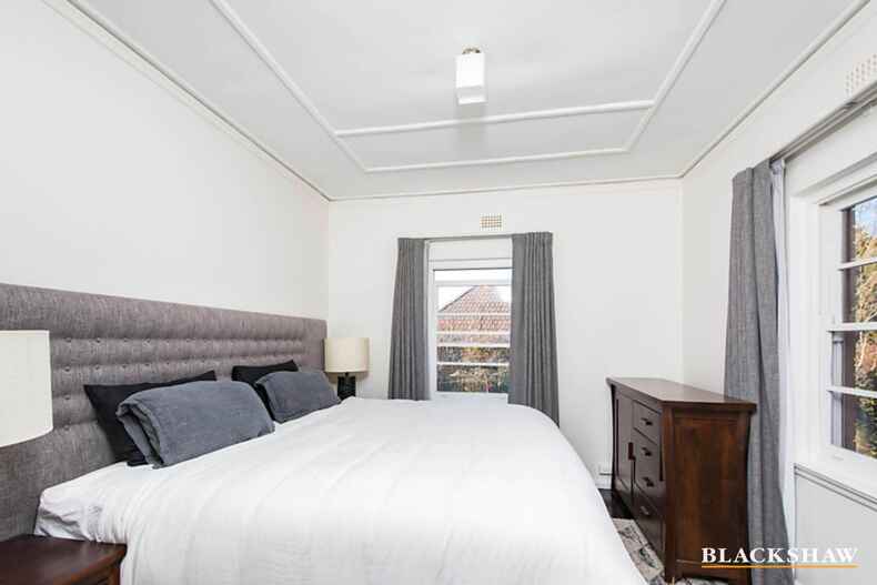 24 Barrallier Street Griffith 24 Barrallier Street Griffith