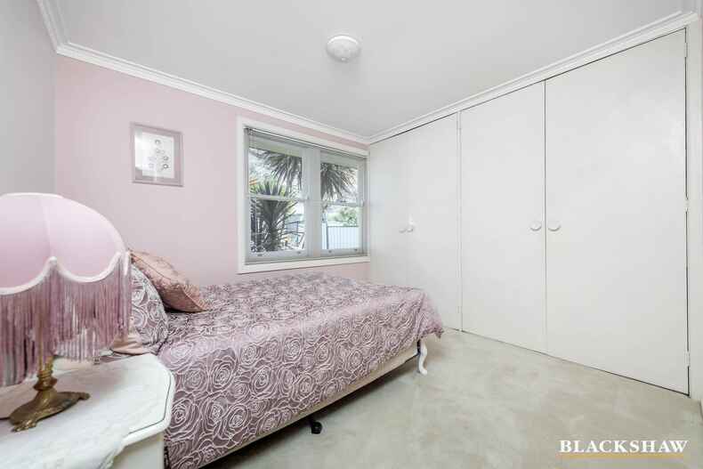 102 Hodgson Crescent Pearce 102 Hodgson Crescent Pearce