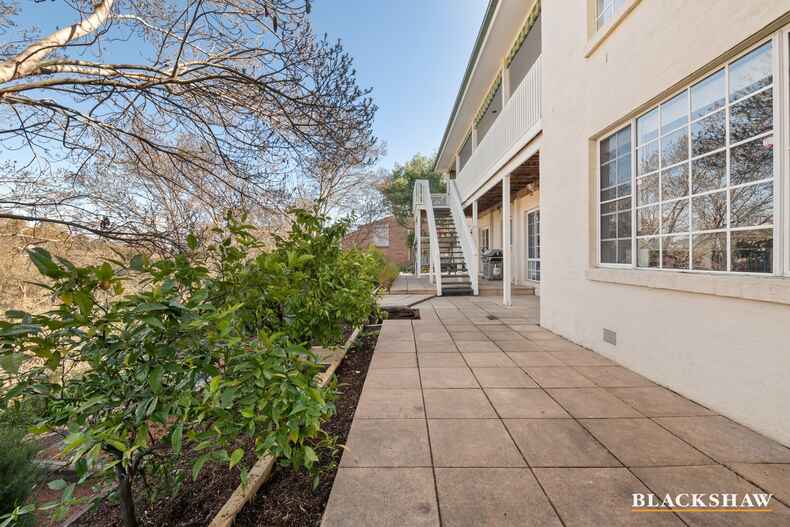 61 O'Connor Circuit Calwell 61 O'Connor Circuit Calwell