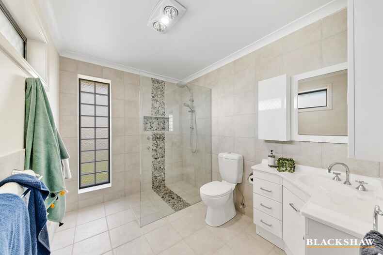 11 Broomfield Street Mckellar 11 Broomfield Street Mckellar