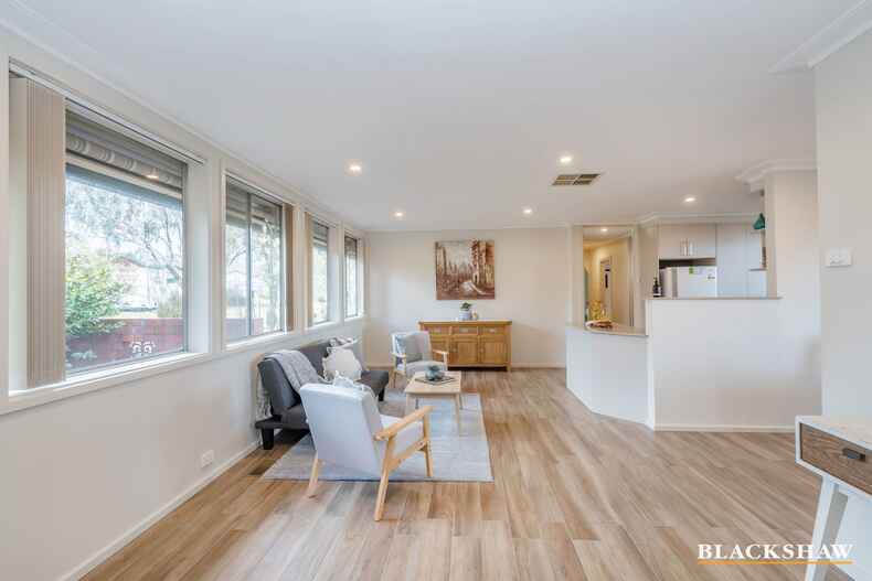 11 Counsel Street Holder 11 Counsel Street Holder