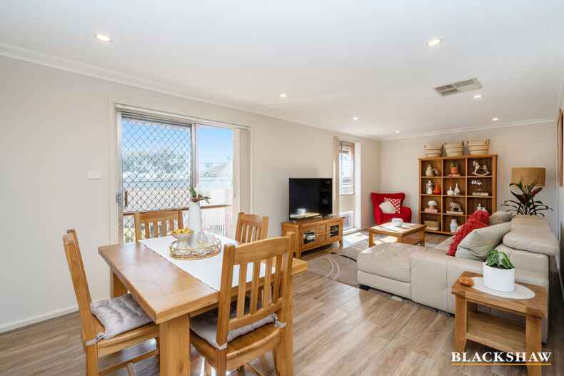 11 Counsel Street Holder 11 Counsel Street Holder