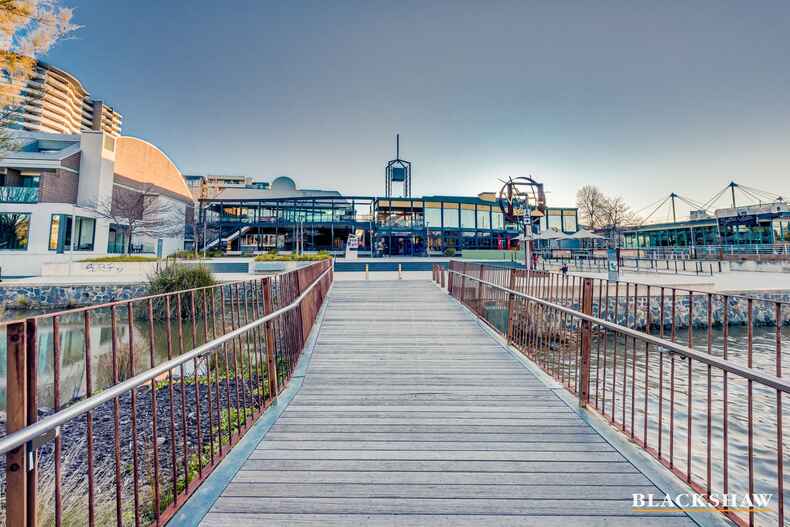 907/120 Eastern Valley Way Belconnen 907/120 Eastern Valley Way Belconnen